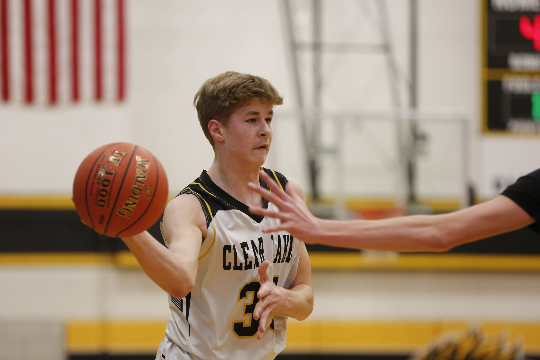 BBBall Clear Lake vs. Algona 8